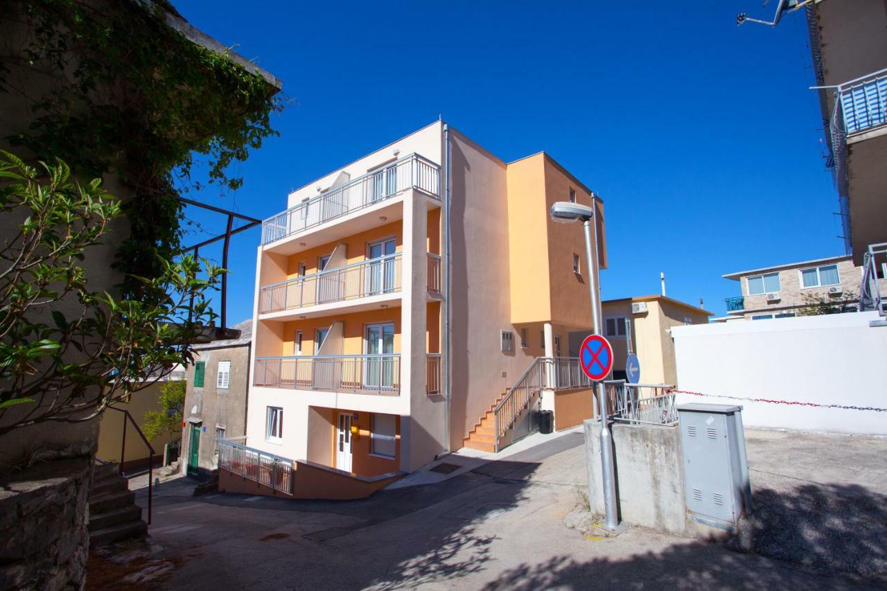 Apartments Mia Башка-Вода Екстер'єр фото