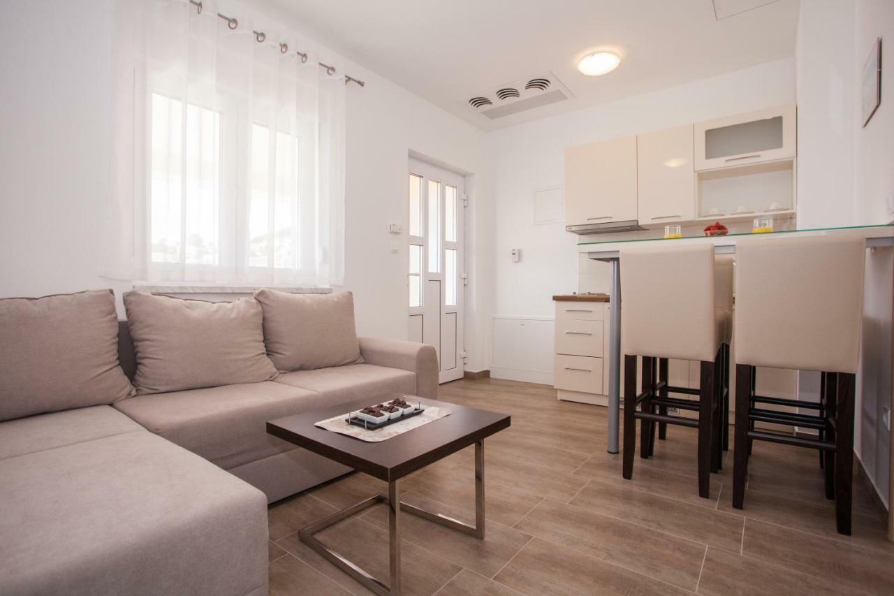 Apartments Mia Башка-Вода Номер фото