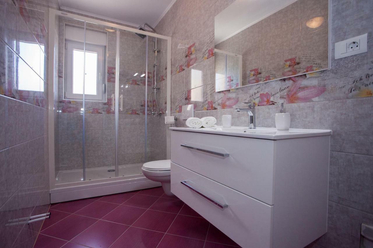 Apartments Mia Башка-Вода Екстер'єр фото