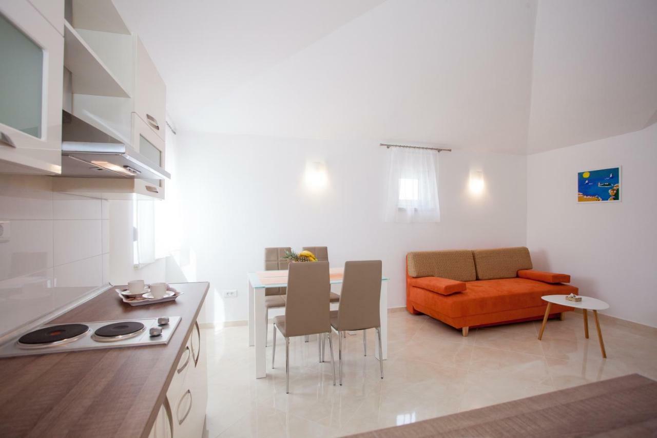 Apartments Mia Башка-Вода Екстер'єр фото
